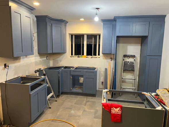 Kitchen cabinets installation